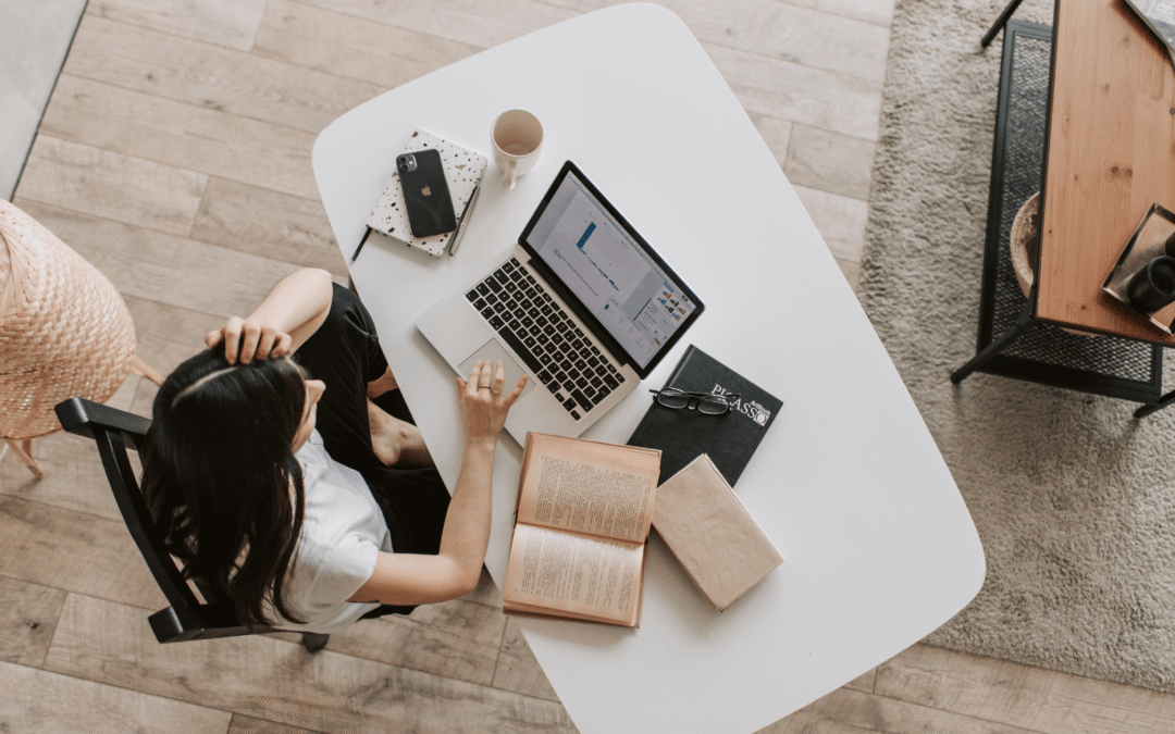 How to stay positive when looking for a job after university